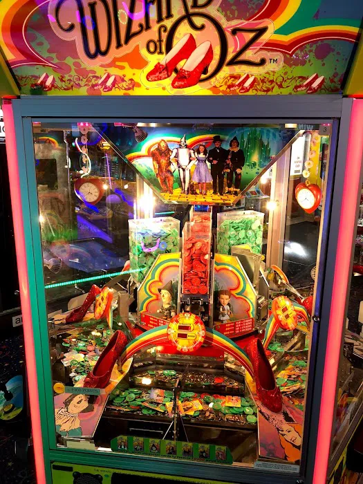 Laser Bounce Family Fun Center Picture 10