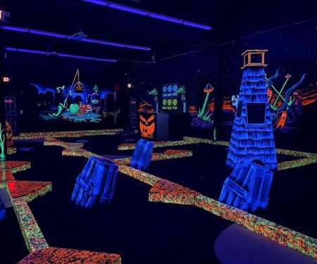 Monster Mini Golf Garden City