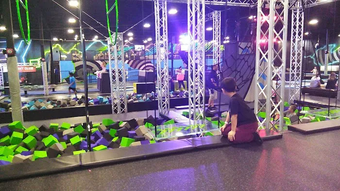 Sky Zone Trampoline Park Picture 3
