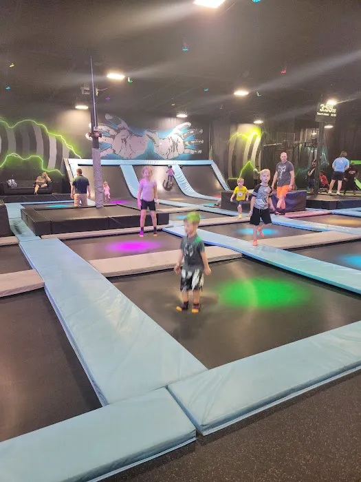 Sky Zone Trampoline Park Picture 4