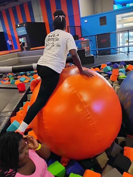 Sky Zone Trampoline Park Picture 2