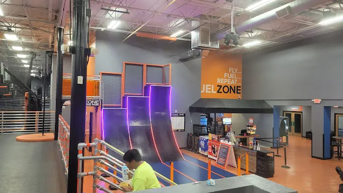 Sky Zone Trampoline Park Picture 10