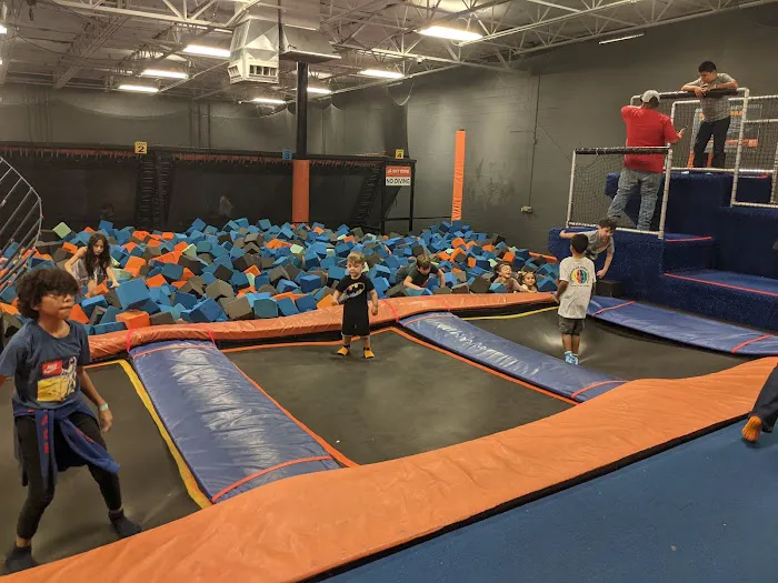 Sky Zone Trampoline Park Picture 5