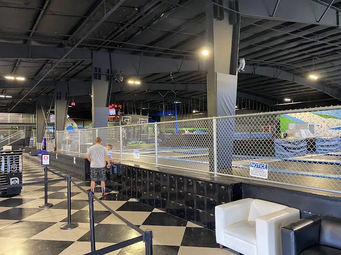 Sky Zone Trampoline Park Picture 8