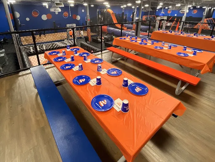 Sky Zone Trampoline Park Picture 8