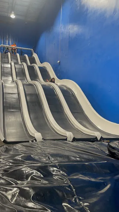 Sky Zone Fort Lauderdale Picture 1