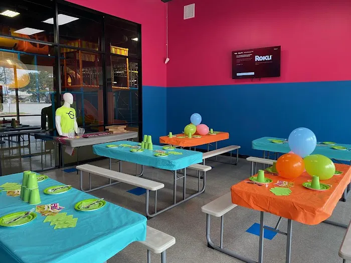 Urban Air Trampoline and Adventure Park Picture 9