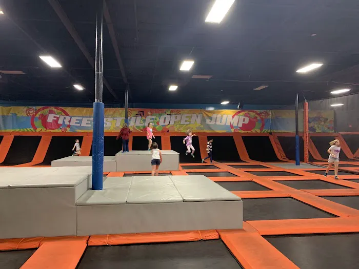 Urban Air Trampoline and Adventure Park Picture 3