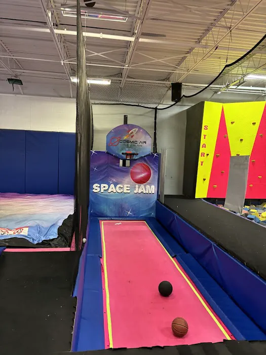 Cosmic Air Adventure Park & Arcade Picture 5