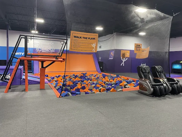 Altitude Trampoline Park - Franklin Picture 3