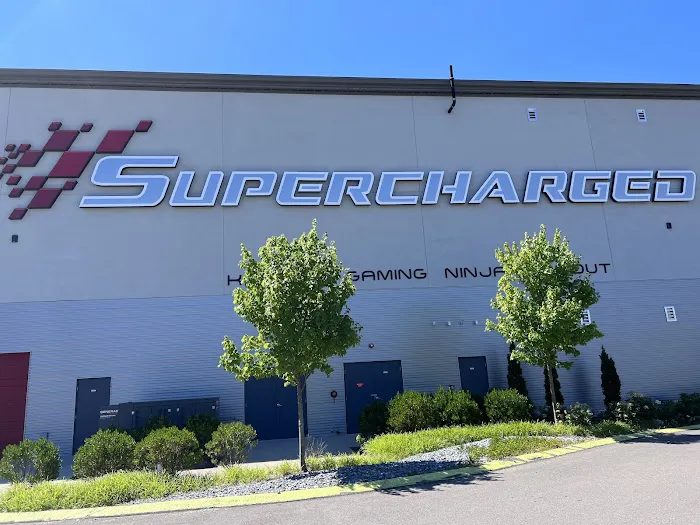 Supercharged Entertainment Picture 6