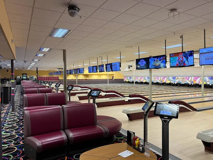 Bowl-O-Rama Family Fun Center Picture 7