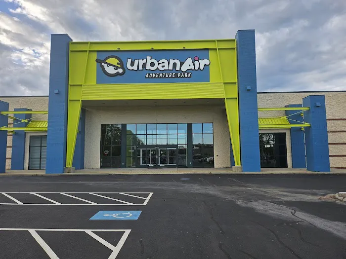 Urban Air Trampoline and Adventure Park Picture 9