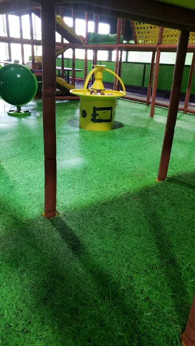 FunZ Trampoline Park Picture 2