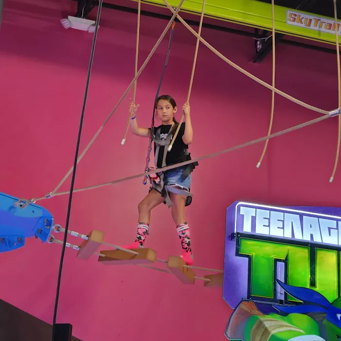 Flying Squirrel Trampoline Park Picture 6