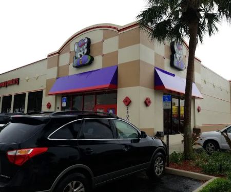 Chuck E. Cheese