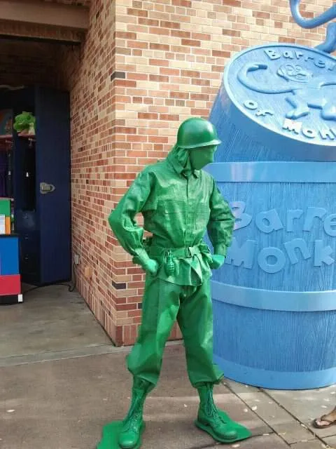 A Barrel O Monkeys Inc Picture 9