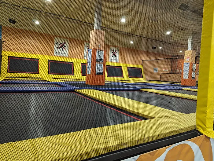 Round1 Bowling & Arcade Pembroke Lakes Mall Picture 1