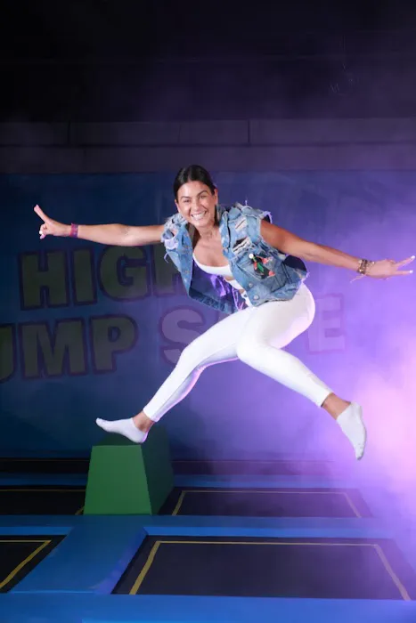 Off The Wall Kendall Picture 8