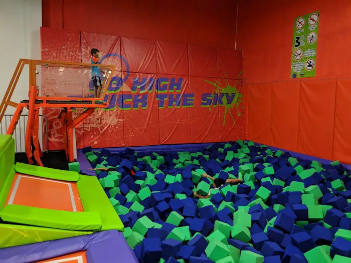 MegaJump Doral Trampoline Park and Laser Tag Picture 4