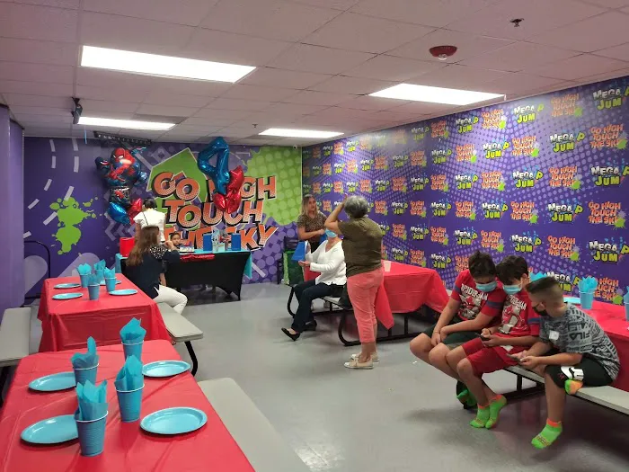 MegaJump Doral Trampoline Park and Laser Tag Picture 6