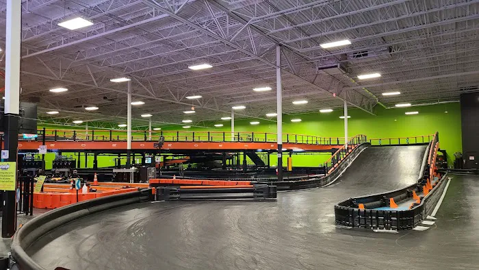 Urban Air Trampoline and Adventure Park Picture 2