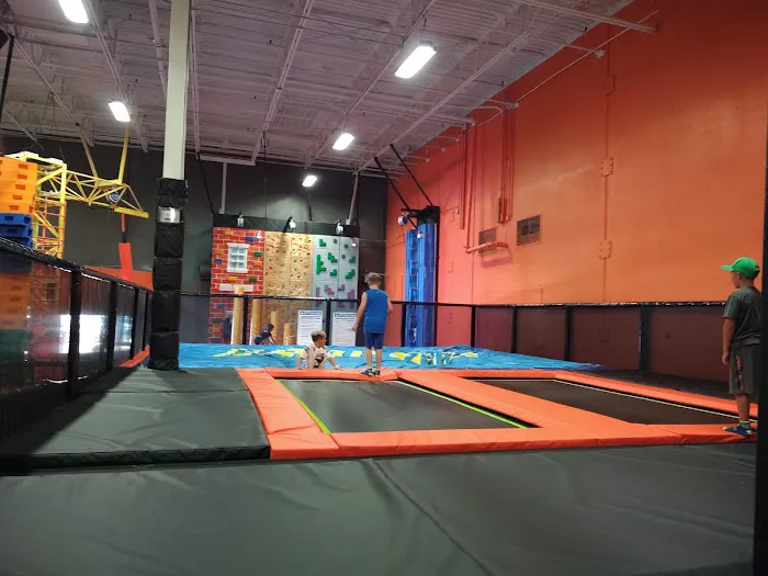 Urban Air Trampoline and Adventure Park Picture 3