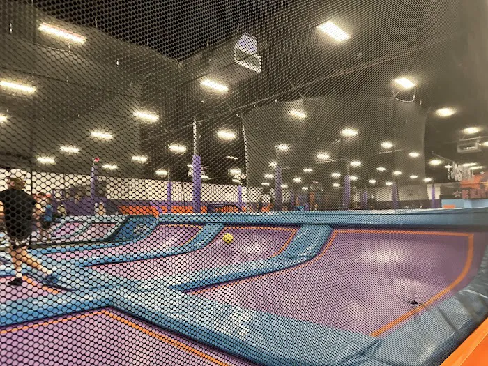 Altitude Trampoline Park Spring-Klein Picture 3