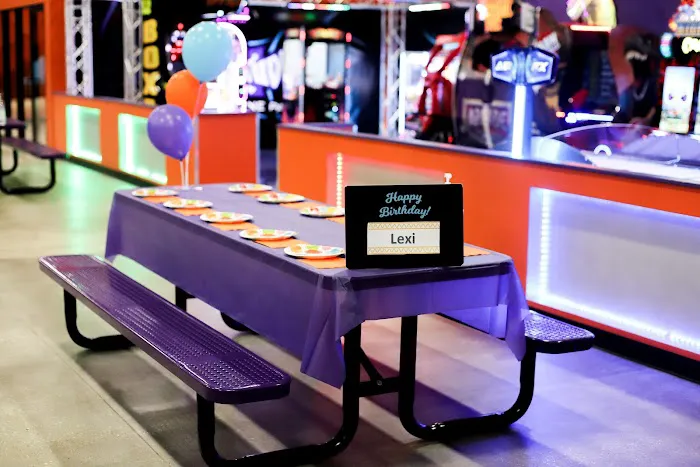 Altitude Trampoline Park Spring-Klein Picture 10