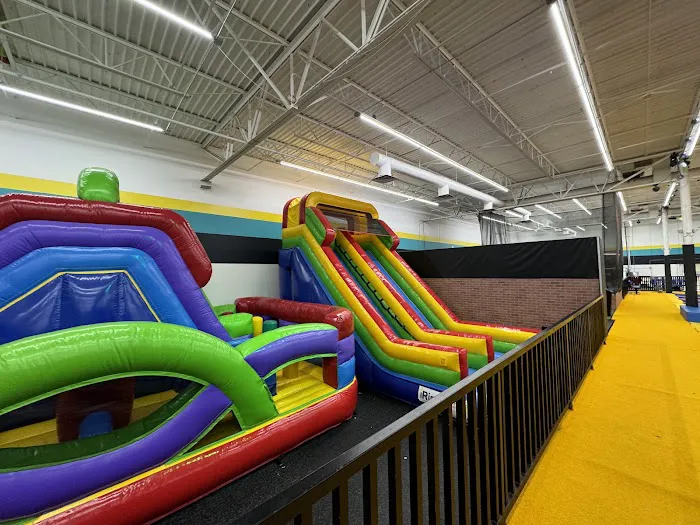 iRise Trampoline & Fun Park Picture 1