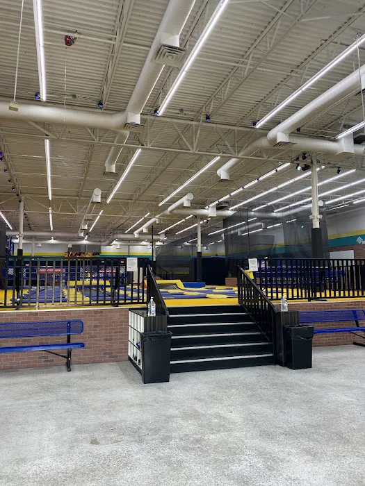 iRise Trampoline & Fun Park Picture 5