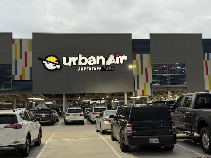 Urban Air Trampoline and Adventure Park Picture 8