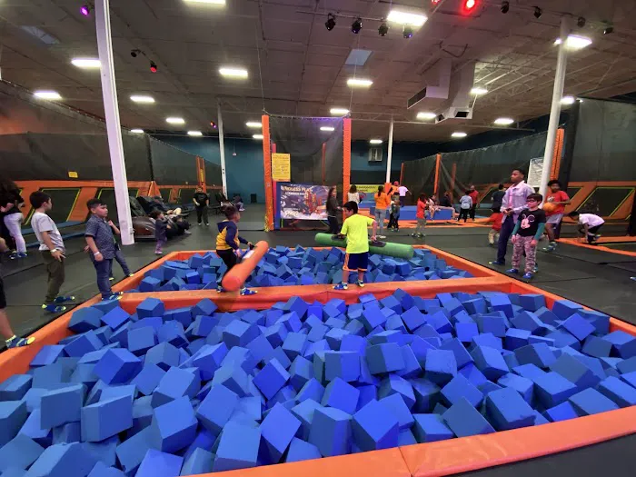 Urban Air Trampoline and Adventure Park Picture 4
