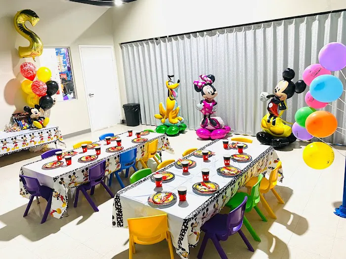 Kanga's Indoor Playcenter and Cafe, Katy Picture 7