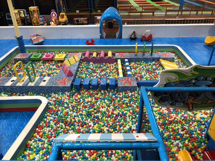 Sky Sports Trampoline Park Houston Picture 5