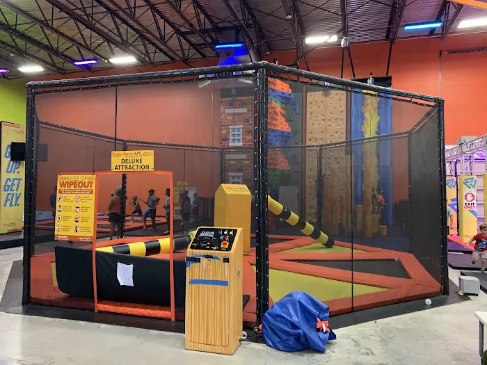 Urban Air Trampoline and Adventure Park Picture 8