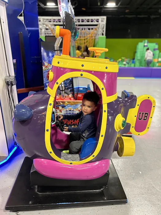 FunZ Trampoline Park Brockton Picture 7