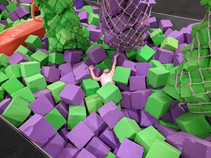 Funcity Trampoline Park Seekonk, MA Picture 6