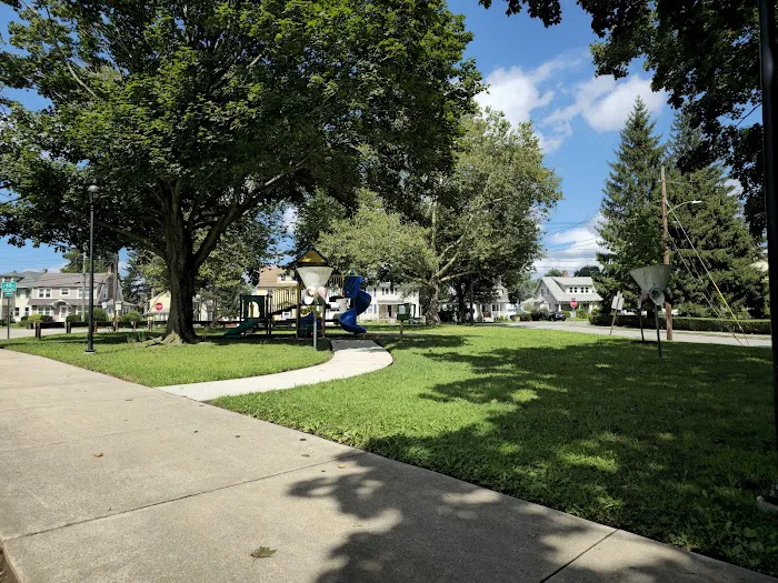 Mahan Park Picture 1