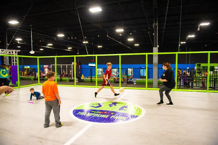 FunZ Trampoline Park Picture 3