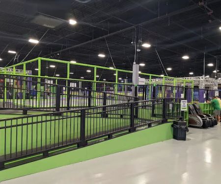 FunZ Trampoline Park