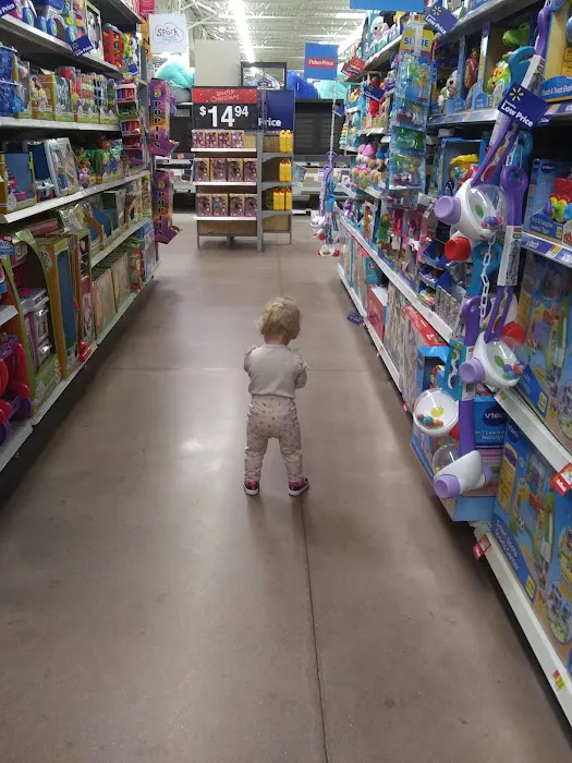 Walmart Supercenter Picture 8