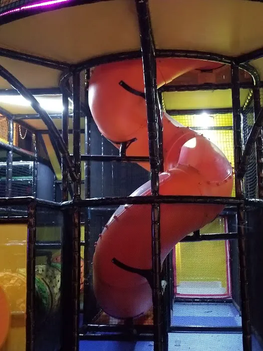 Urban Air Trampoline and Adventure Park Picture 9