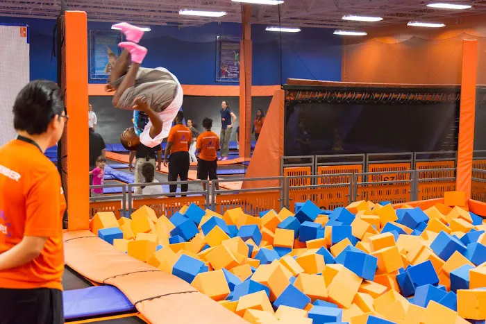 Sky Zone Trampoline Park Picture 3