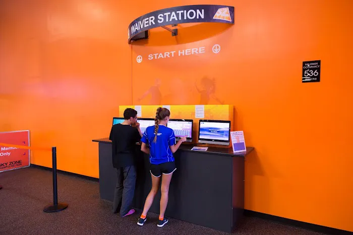 Sky Zone Trampoline Park Picture 6