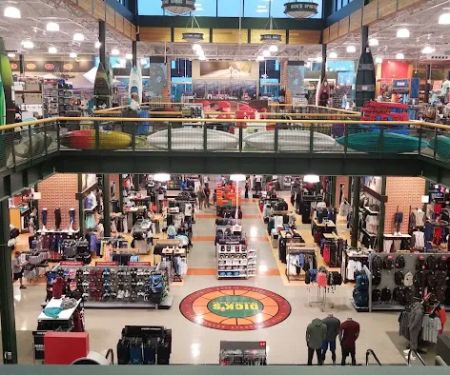 DICK'S Sporting Goods
