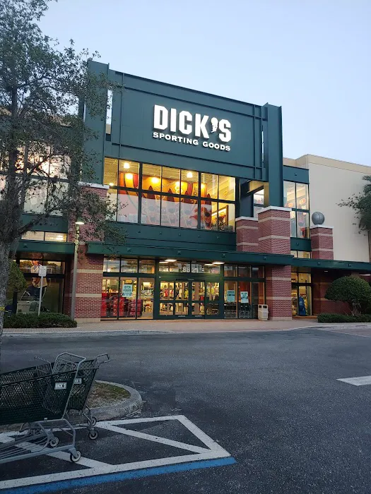 DICK'S Sporting Goods Picture 2