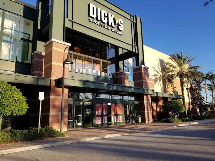 DICK'S Sporting Goods Picture 8