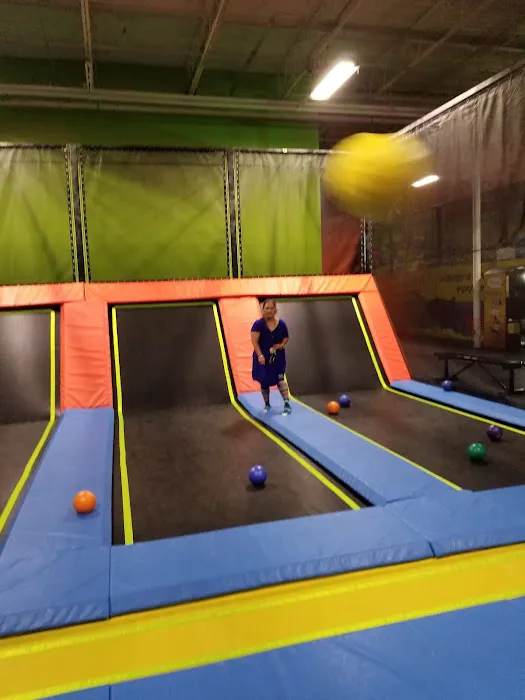 Urban Air Trampoline and Adventure Park Picture 7