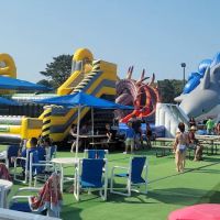 Cape Cod Inflatable Park ico
